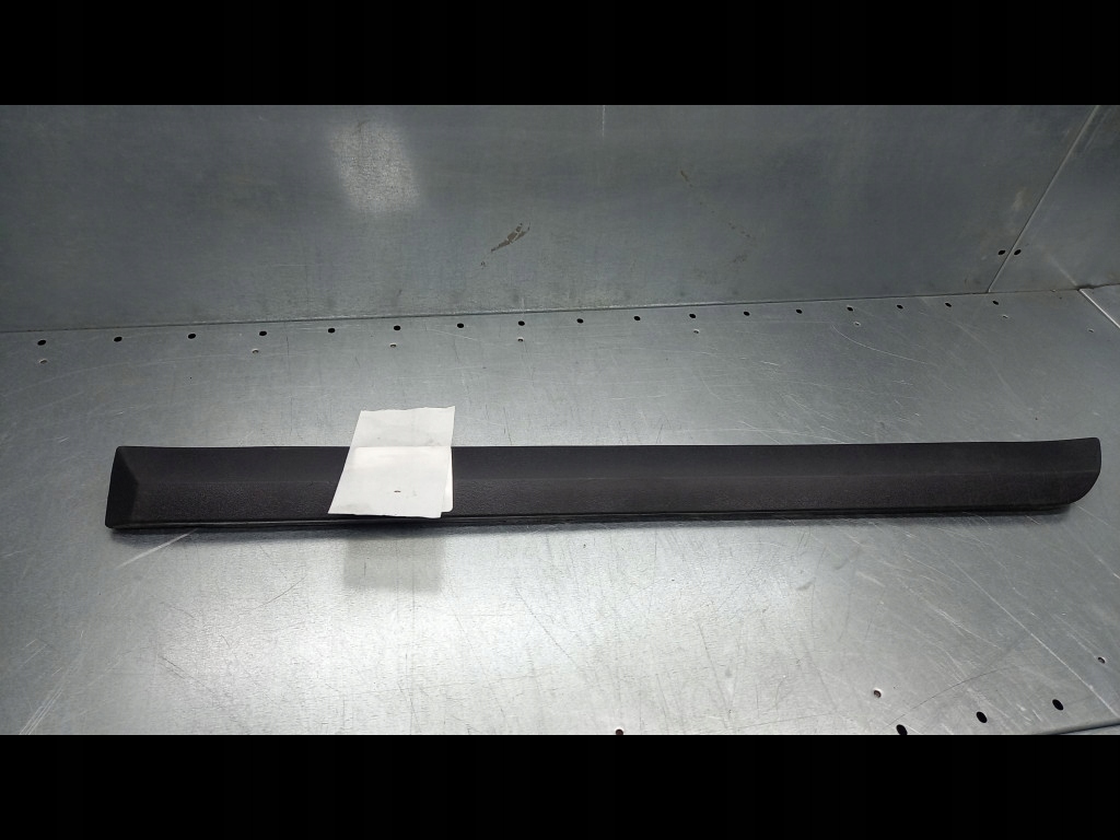 фото №1, Молдинг дверь левая задняя volvo v50 30661449