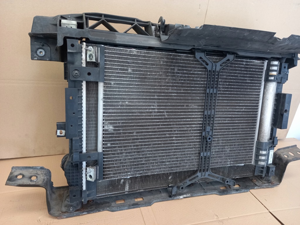 Комплект радиатор ремень передний балка peugeot 308 ii t9 Недорого