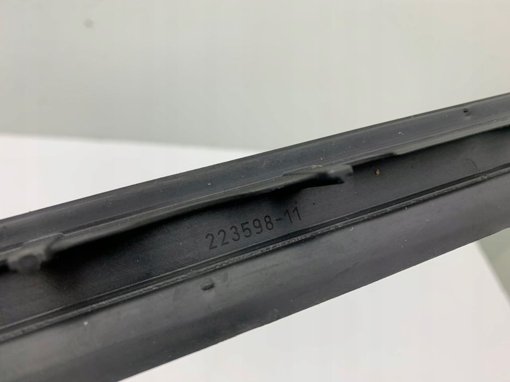 фото №5, Bmw g молдинг стекло лобовое левая прокладка