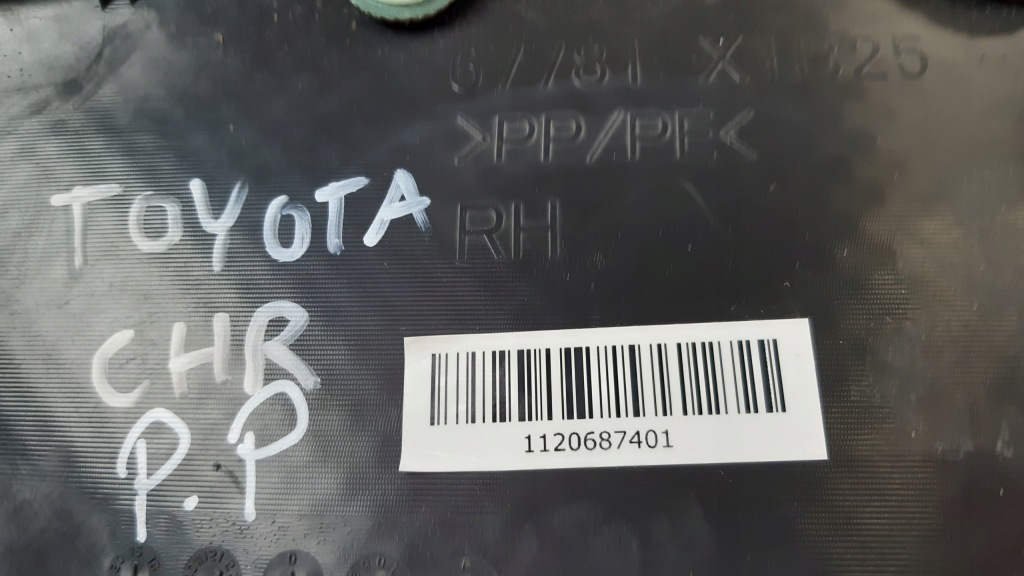 фото №15, Toyota c-hr обшивка дверь правый перед 67781-x11b5