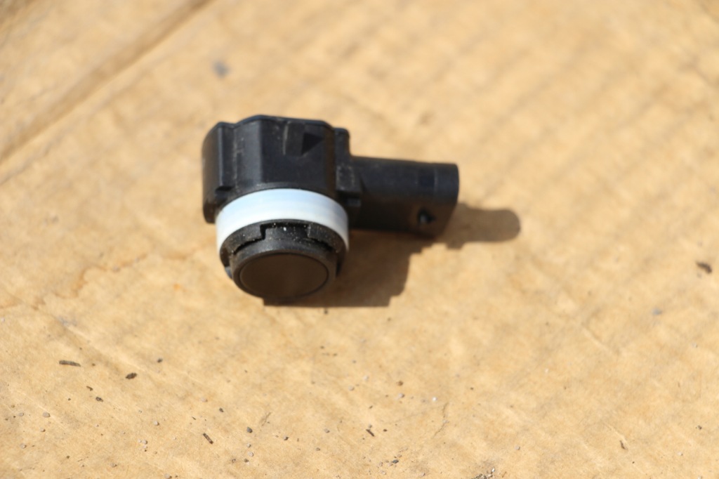 Bmw датчик pdc g20 g21 u06 ix i20 g80 g30 g31 g01 g02 x5 g05 g40 g60 g61 Недорого