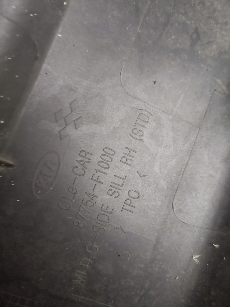 фото №8, Kia sportage iv молдинг поріг права 87754-f1000