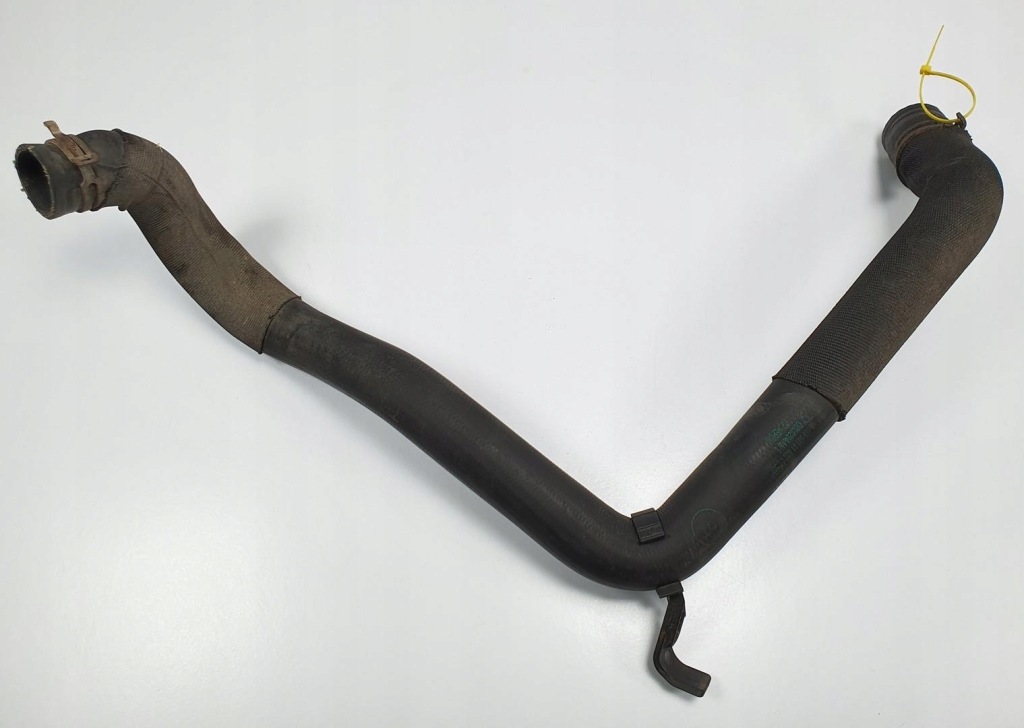 Купити Патрубок труба води mercedes w169 1.5 a1695010182