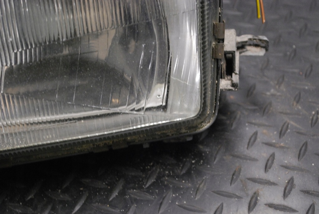 фото №11, Лампа фара лівий перед audi 80 b3 893941003a