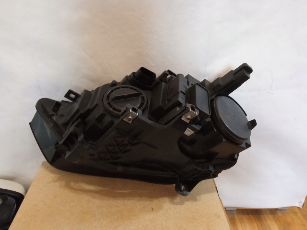 фото №3, Лампа перед audi a4 8k0 lift