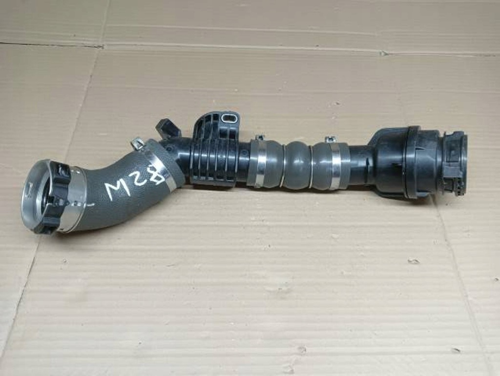 фото №1, M28 renault captur ii 1.5 dci труба шланг интеркулер 1199355s01