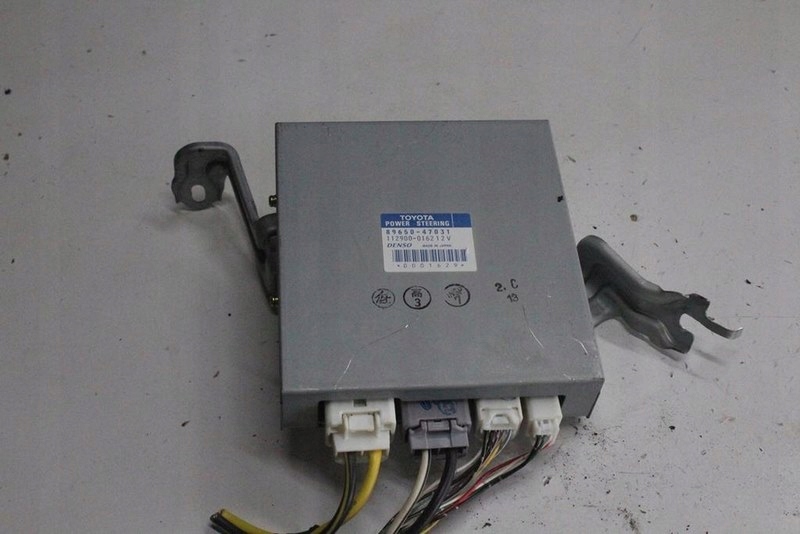 фото №1, Toyota prius 02 модуль підсилювача 89650-47031