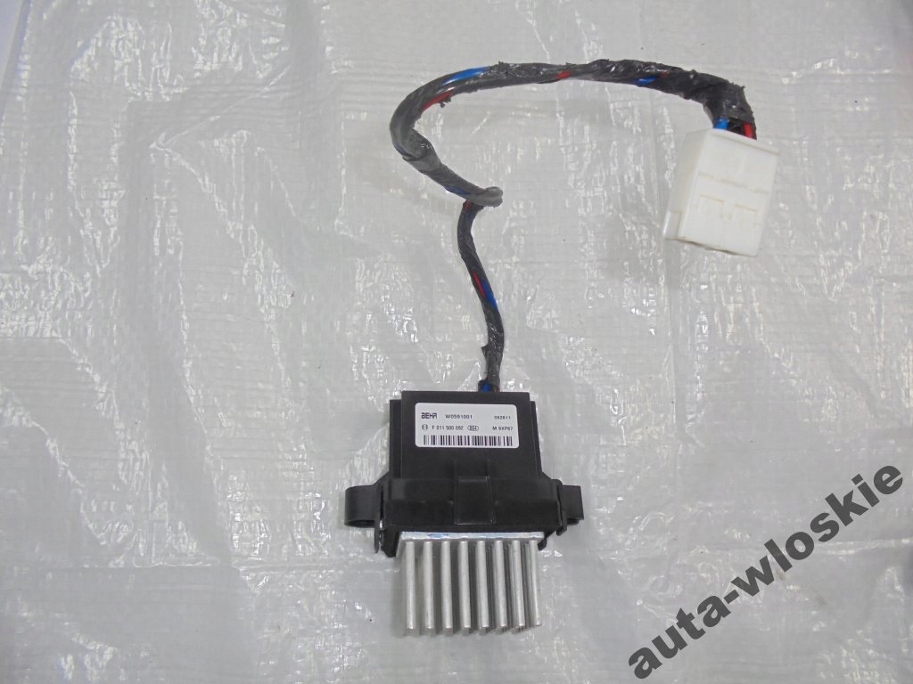 фото №1, Резистор вентилятор резистор lancia thema 2012- pozń