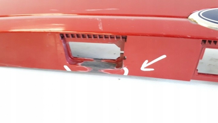 фото №3, Ford fiesta 2008 молдинг крышки задняя