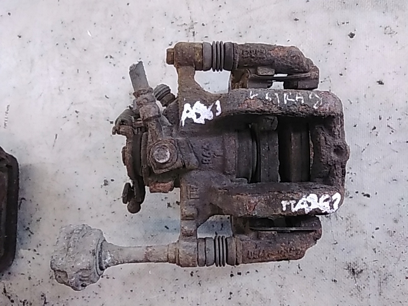 фото №1, A963 opel astra j суппорт правый задняя