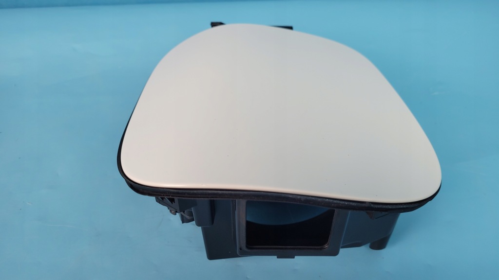 Mercedes eqa 250 21r кришка заливної пального заряджання a2436303000 Оригінал