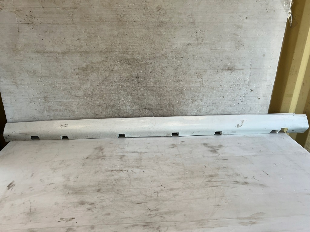 фото №1, Молдинг порог левая lancia thema ii 1lg57trmab