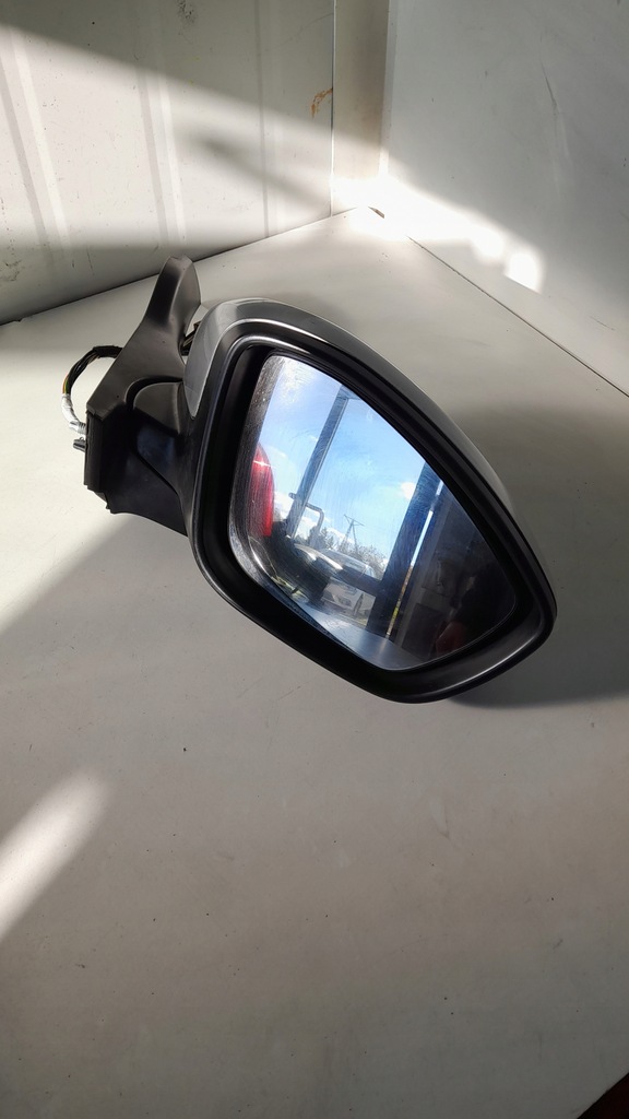 фото №1, Ліва дзеркало peugeot 208 0211047 9pin