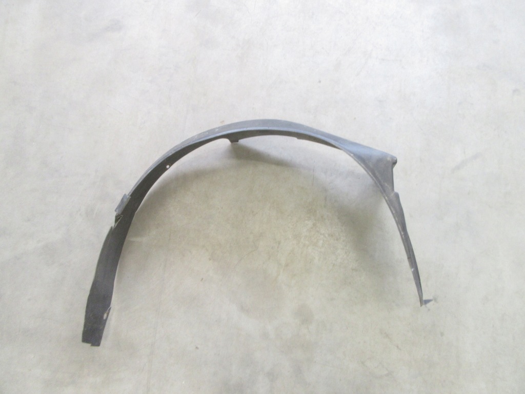 Купити Підкрилок лівий ліва перед bmw e34