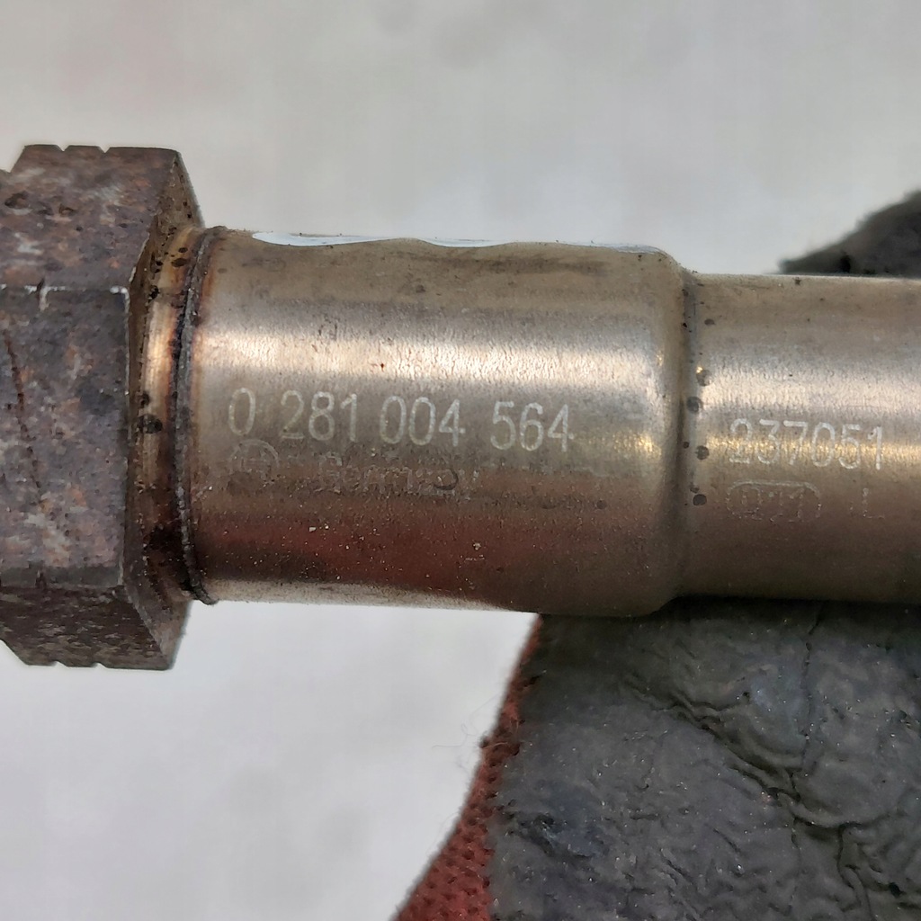 фото №8, Ford kuga 1 2,0tdci датчик лямбда-зонд 0281004564