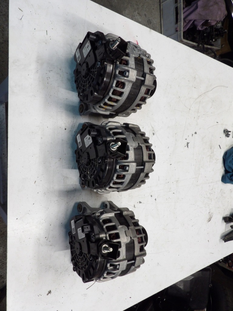 Купить Генератор renault 231002175r