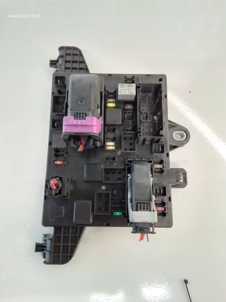 фото №1, Opel astra j коробка запобіжників модуль bsi 13368651
