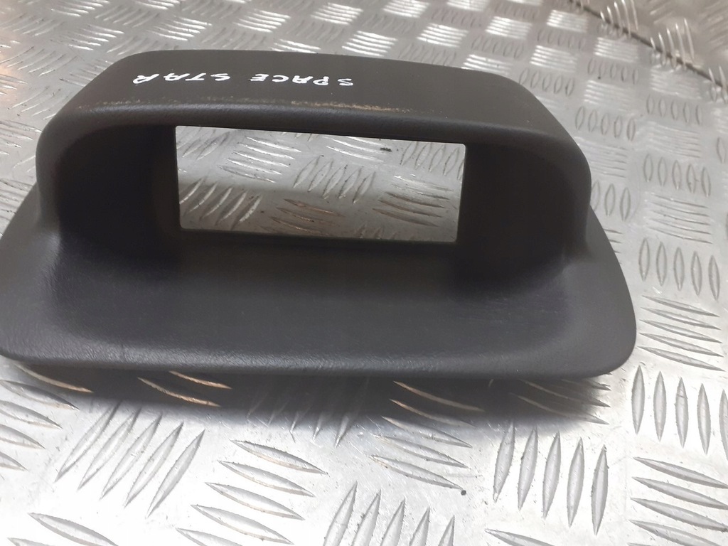 фото №1, Рамка mitsubishi space star mr602429