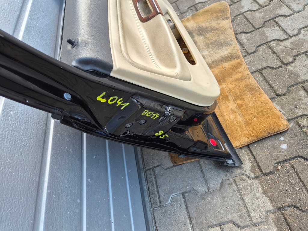 Vw passat b5 рестайлінг  двері передні ліва комплект  l041 Київ