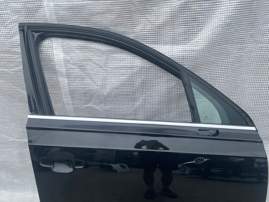 фото №2, Audi q7 4m дверь передние левая