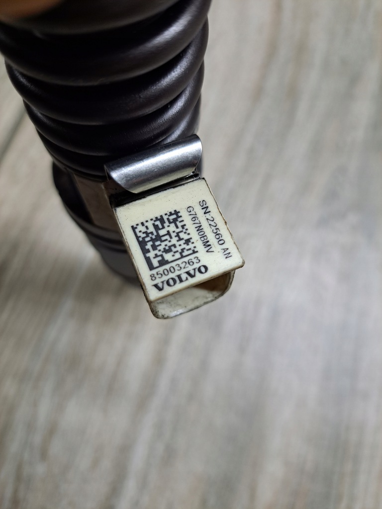 фото №3, Насос-форсунка инжектор renault magnum dxi volvo fm fh 85003263