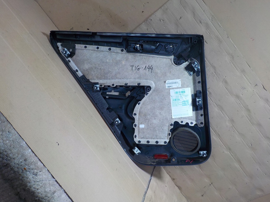 фото №7, Vw tiguan обшивка двері правий задня