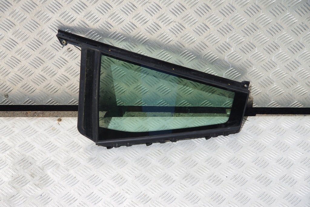 фото №1, Скло двері лівий задня bmw g01 x3