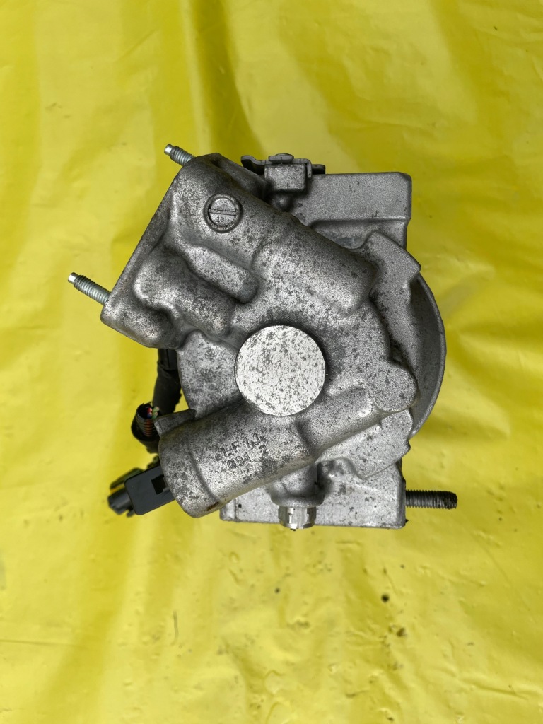 Peugeot 208 ii компресор насос кондиціонера 1.5 bluehdi 2021 r в Україні