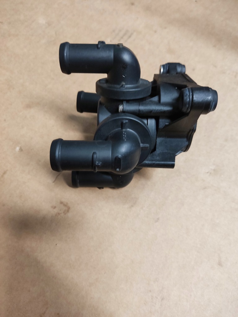 фото №8, Клапан электромагнитный управление отопитель audi e-tron 4ke963375h