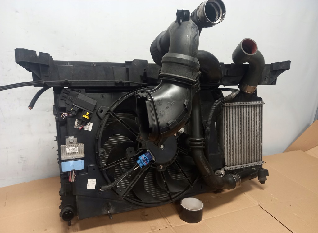 фото №8, Pas передній балка жалюзі радіатор renault clio iv captur 1.5 dci 2012-