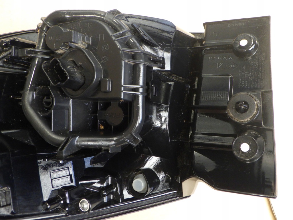 фото №6, Renault captur lift лампа led левая задняя