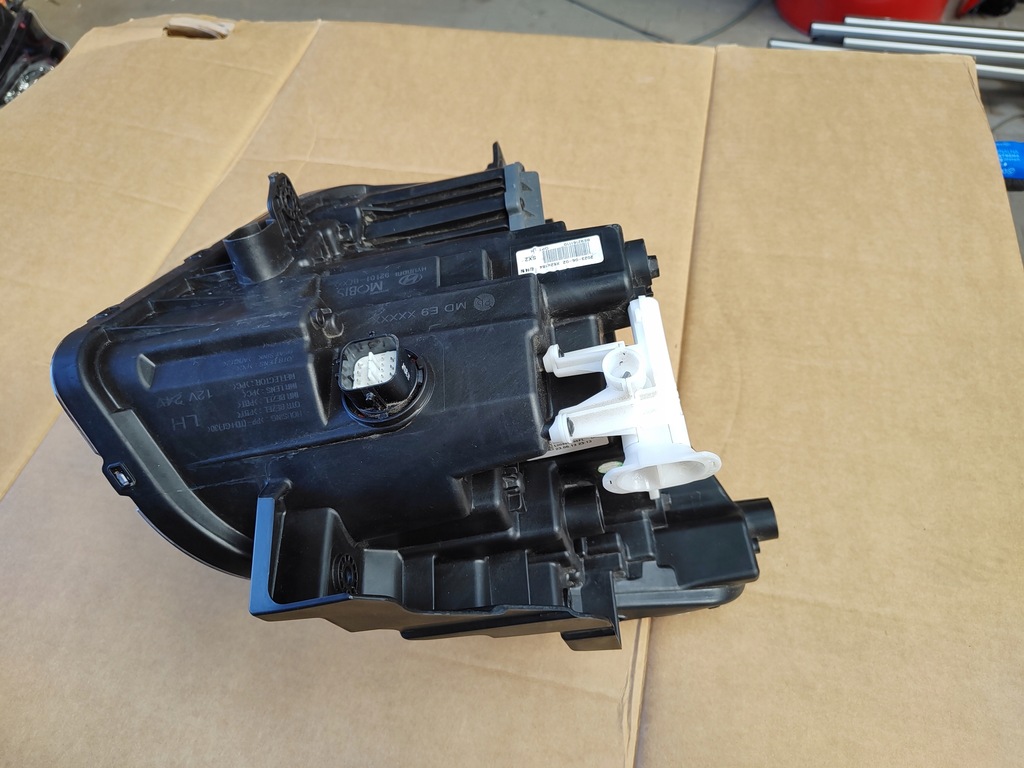 фото №12, Hyundai kona ii - лампа перед левая full led