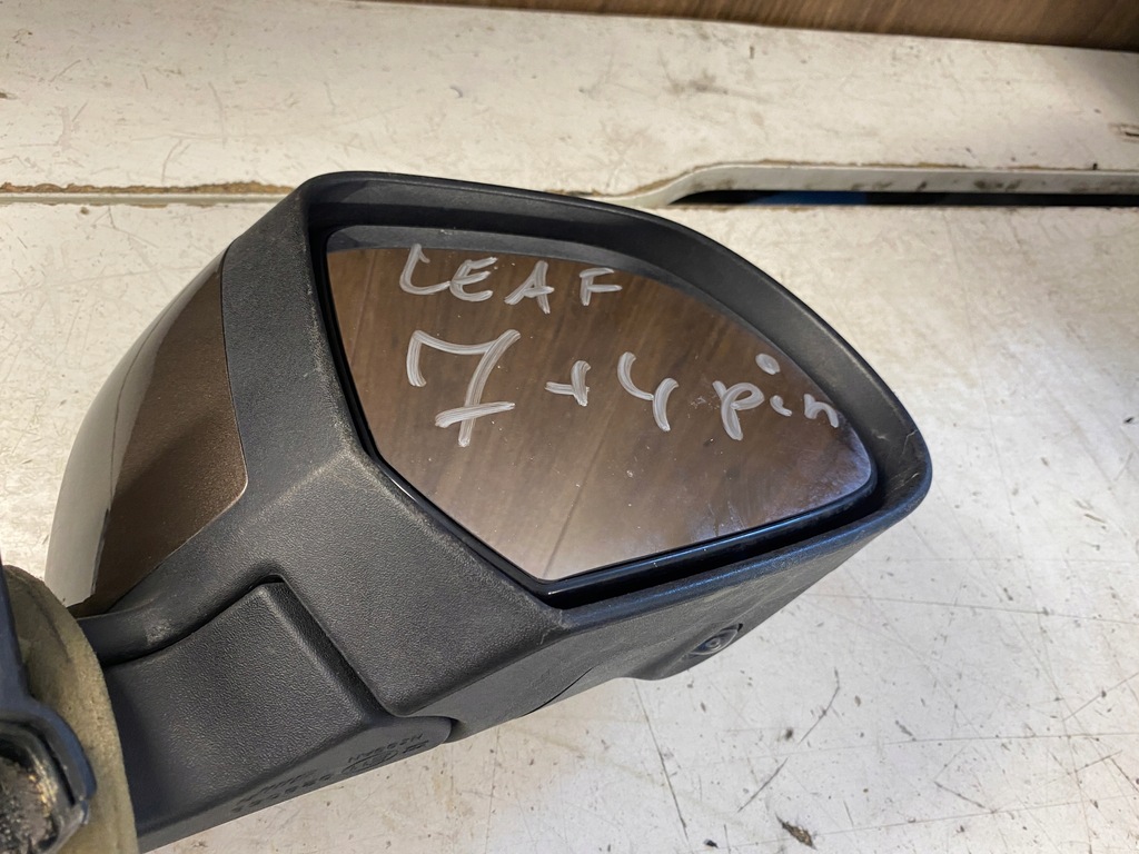 фото №9, Nissan leaf зеркало правое 7+4 pin eu