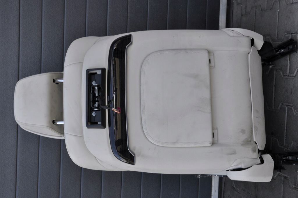 фото №9, Bmw 7 g12 long сидіння шкіра масаж підігрів комфорт