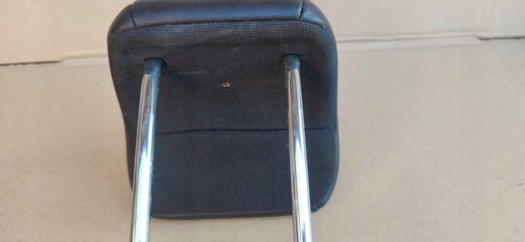 фото №8, Ford kuga mk1 підголівник сидіння шкіра задня середній