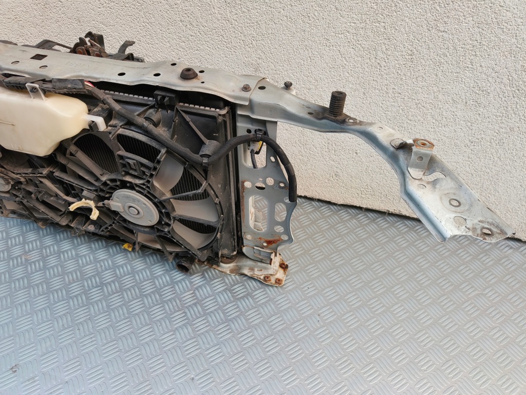 Купити Lexus is is300 2016 ремінь перед радіатор радар підсилювач америка