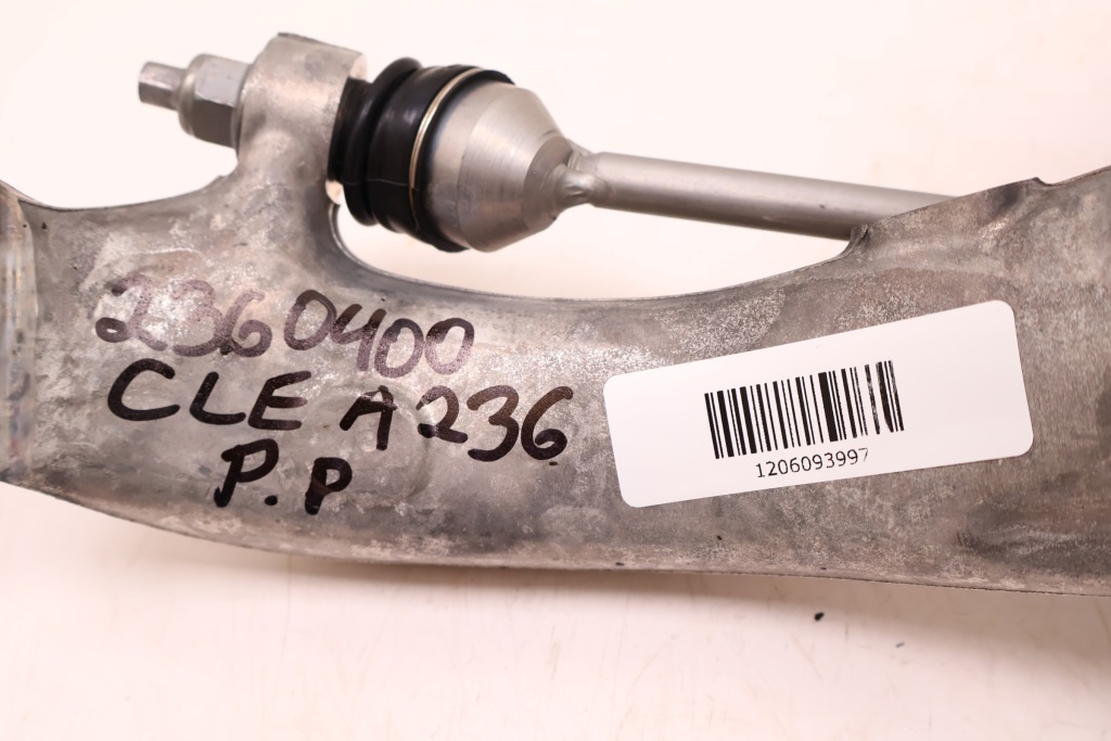 Mercedes-benz cle a236 300 4matic поворотний кулак ступиця права перед a0004213402 Оригінал