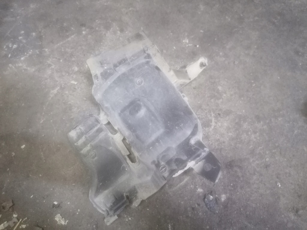 фото №1, Захист підкрилок правий перед logan ii 638302752r