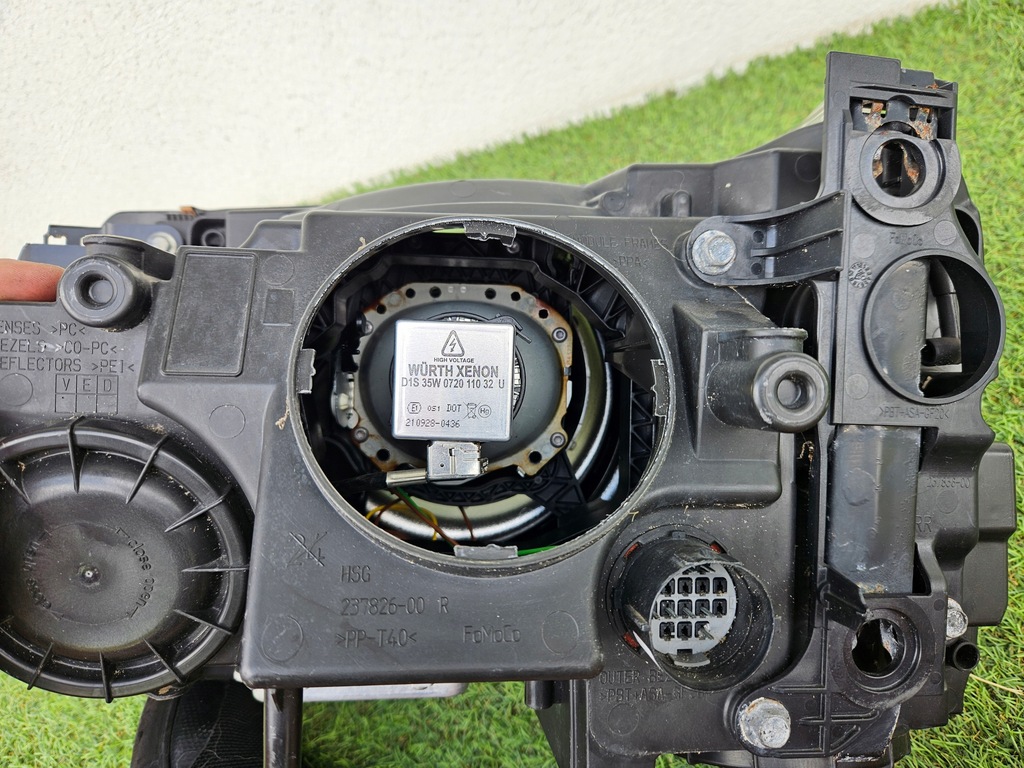 фото №7, Лампа права перед land rover range rover sport