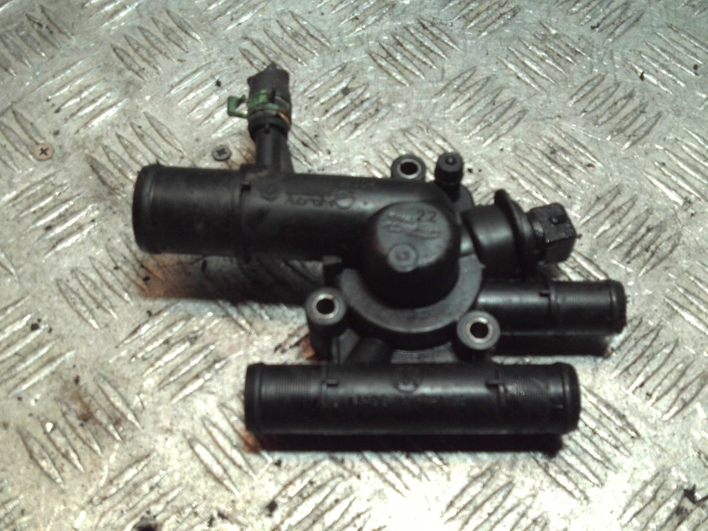 фото №1, Корпус термостата renault megane 2