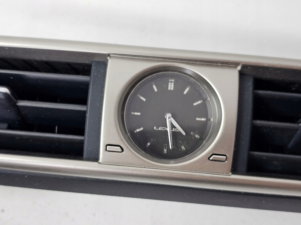 фото №7, Приборная панель dekor часы решётка обдув средняя левая правая lexus is iii 300h