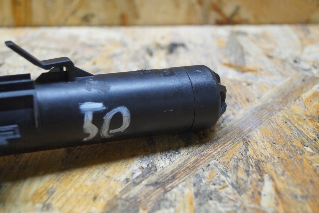 фото №7, Омыватель фара правый audi a5 8t a4 b8