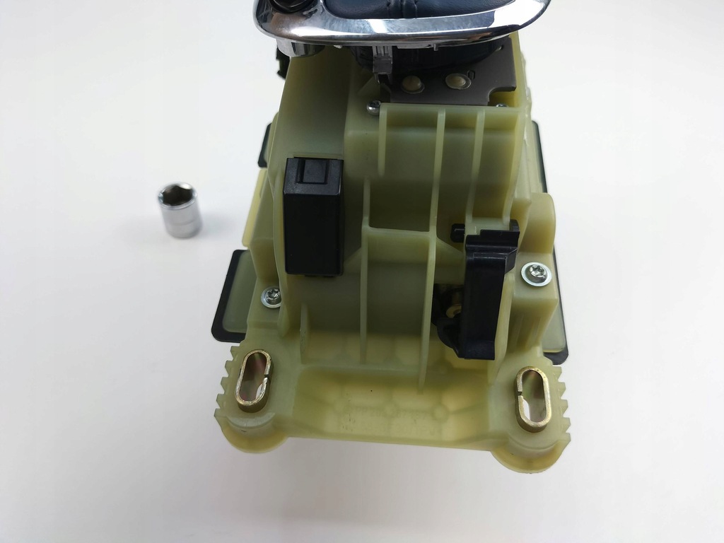 фото №10, Домкрат переключения передач mercedes-benz c w203 a2032672524