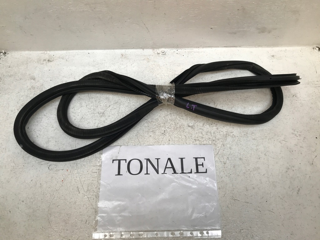 фото №1, Alfa romeo tonale прокладка дверь задняя левая кузовная oryg 22-24