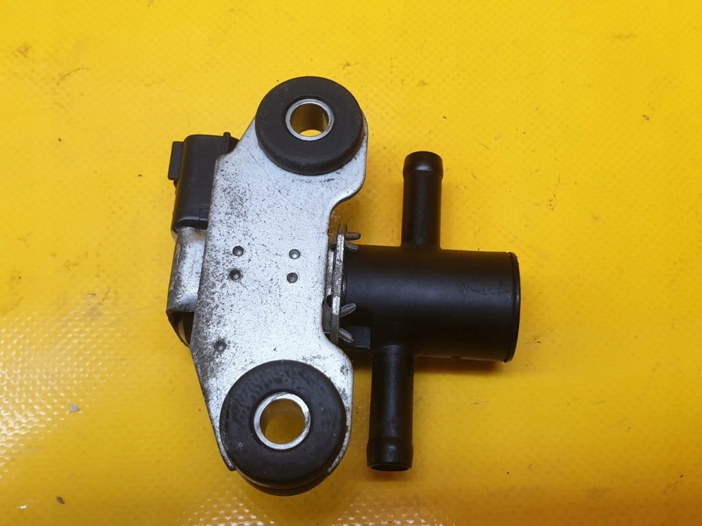 фото №2, Клапан вакуумa nissan gt-r r35 3.8 k5t46696