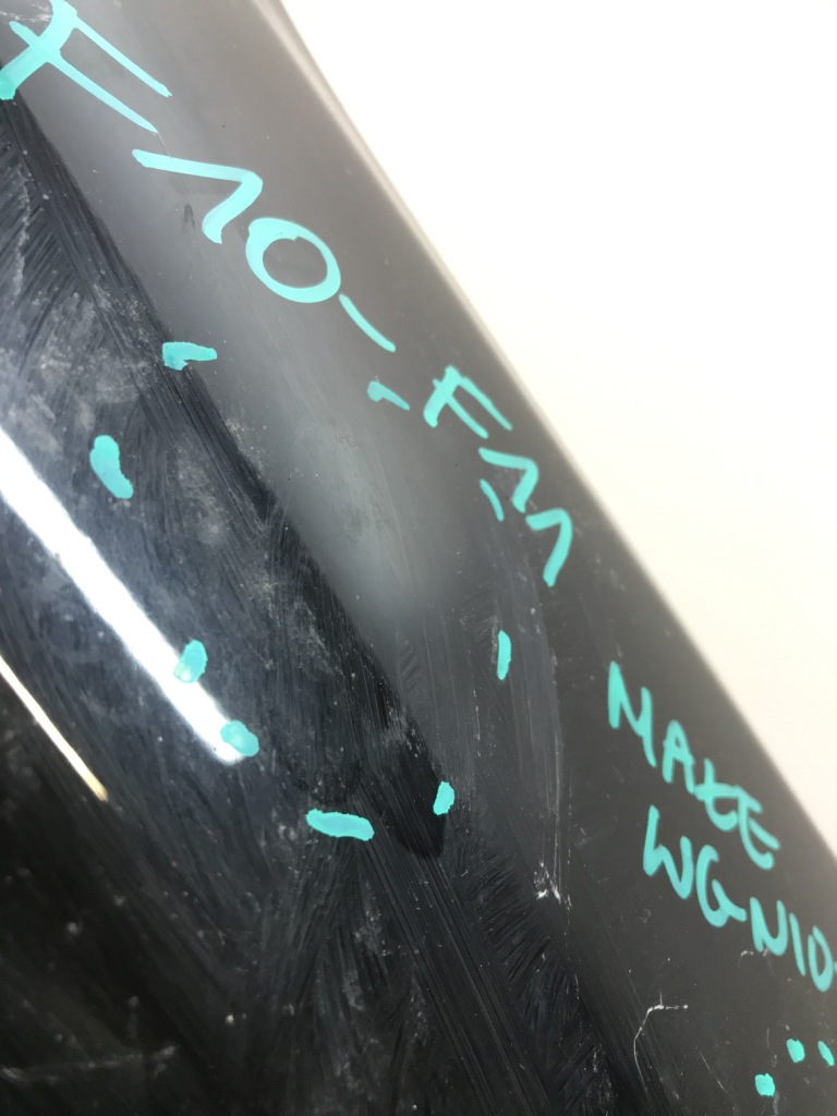 Bmw f10 f11 крыло  правый  перед передний Доставка