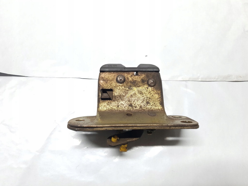 фото №1, Замок крышки задняя volvo v40