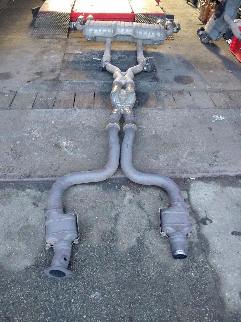 Система выпускной активный гаситель выхлоп chevrolet camaro 6.2 ss 2016-24 в Украине