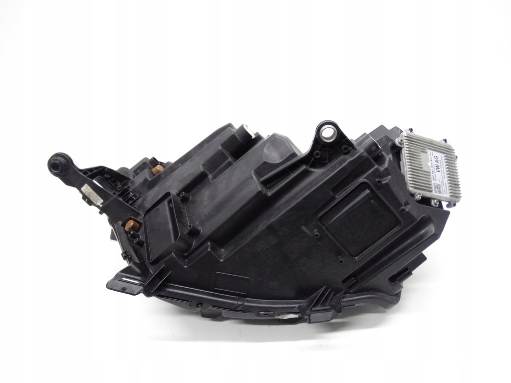 фото №10, Skoda kamiq 19- лампа full led правая 658941016b