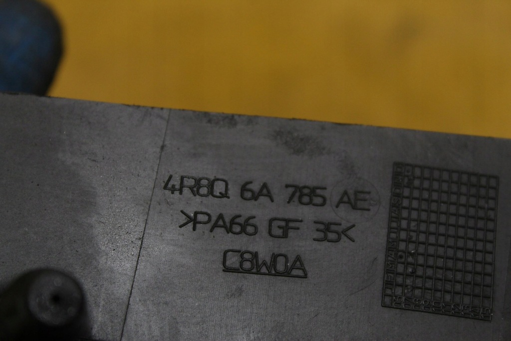 фото №9, Вентиляция картера масла jaguar s-type 4s7q-9424-kb